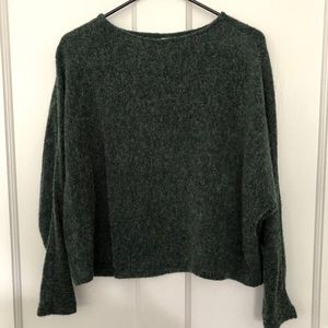 H&M Green Textured Crop Dolman Sweater